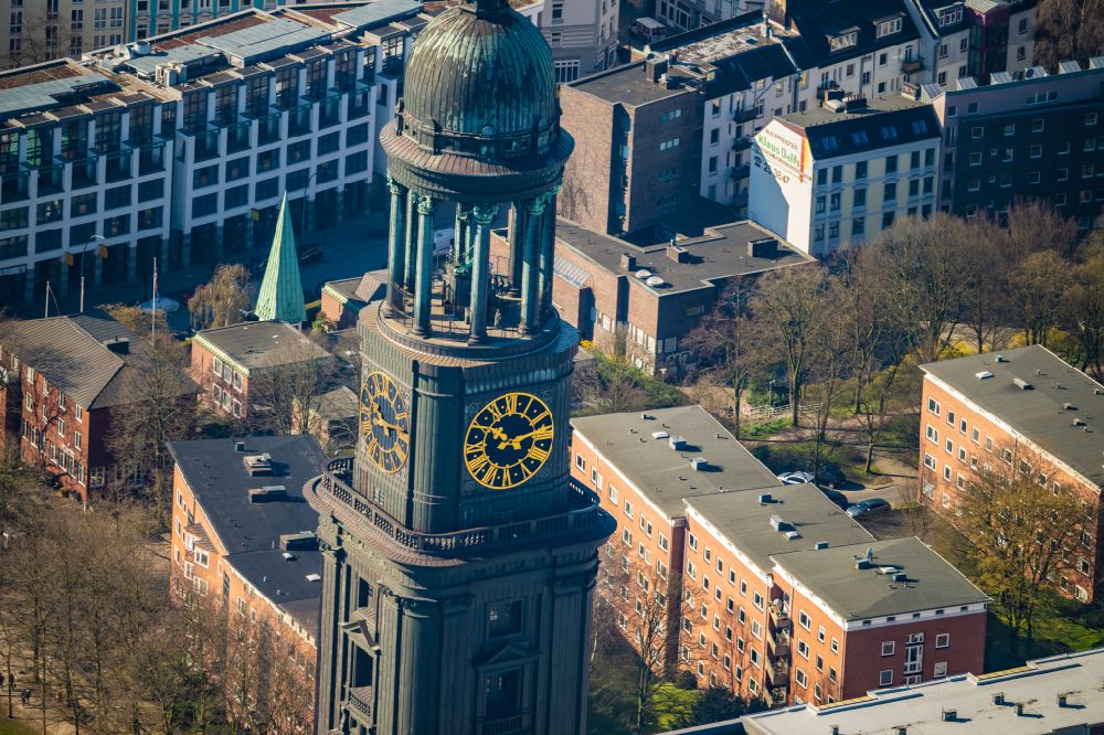 Hamburg von oben - Hauptkirche Sankt Michaelis in Hamburg