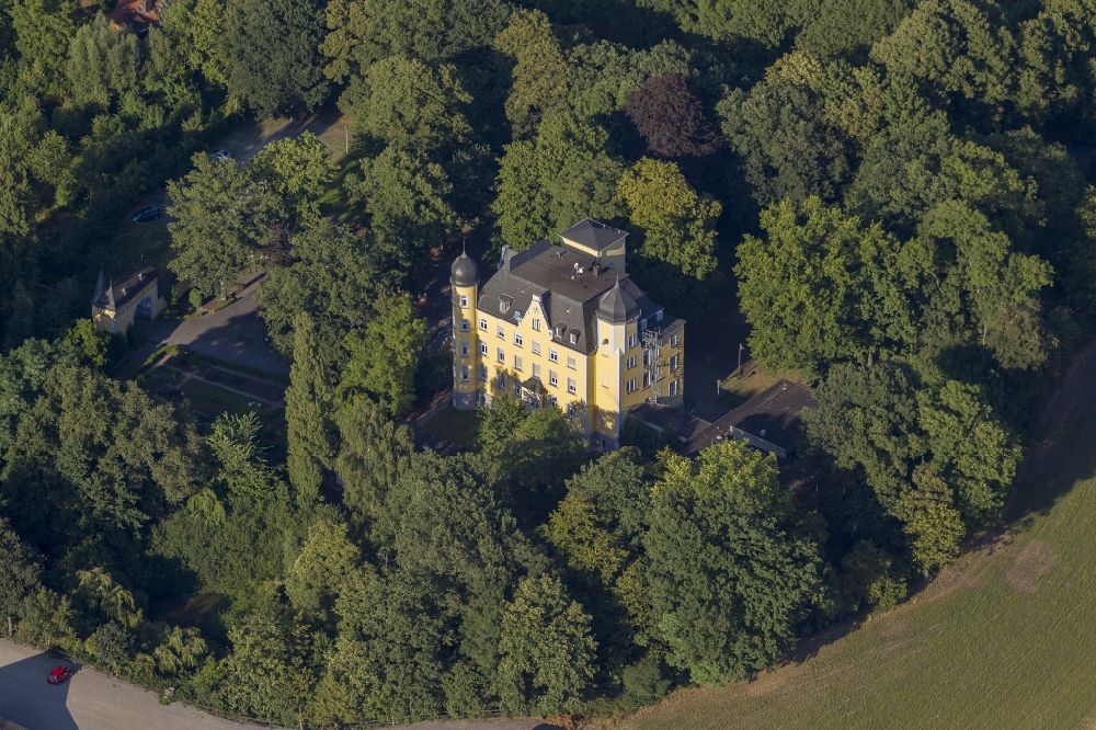Luftaufnahme Willich - Haus Broich im Stadtteil Sitterheide in der Stadt Willich in Nordrhein-Westfalen
