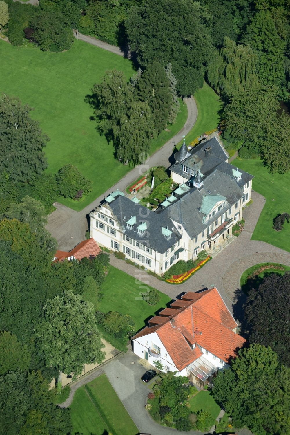 Luftaufnahme Westerkappeln - Haus Langenbrück mit Parkanlage in Westerkappeln im Bundesland Nordrhein-Westfalen