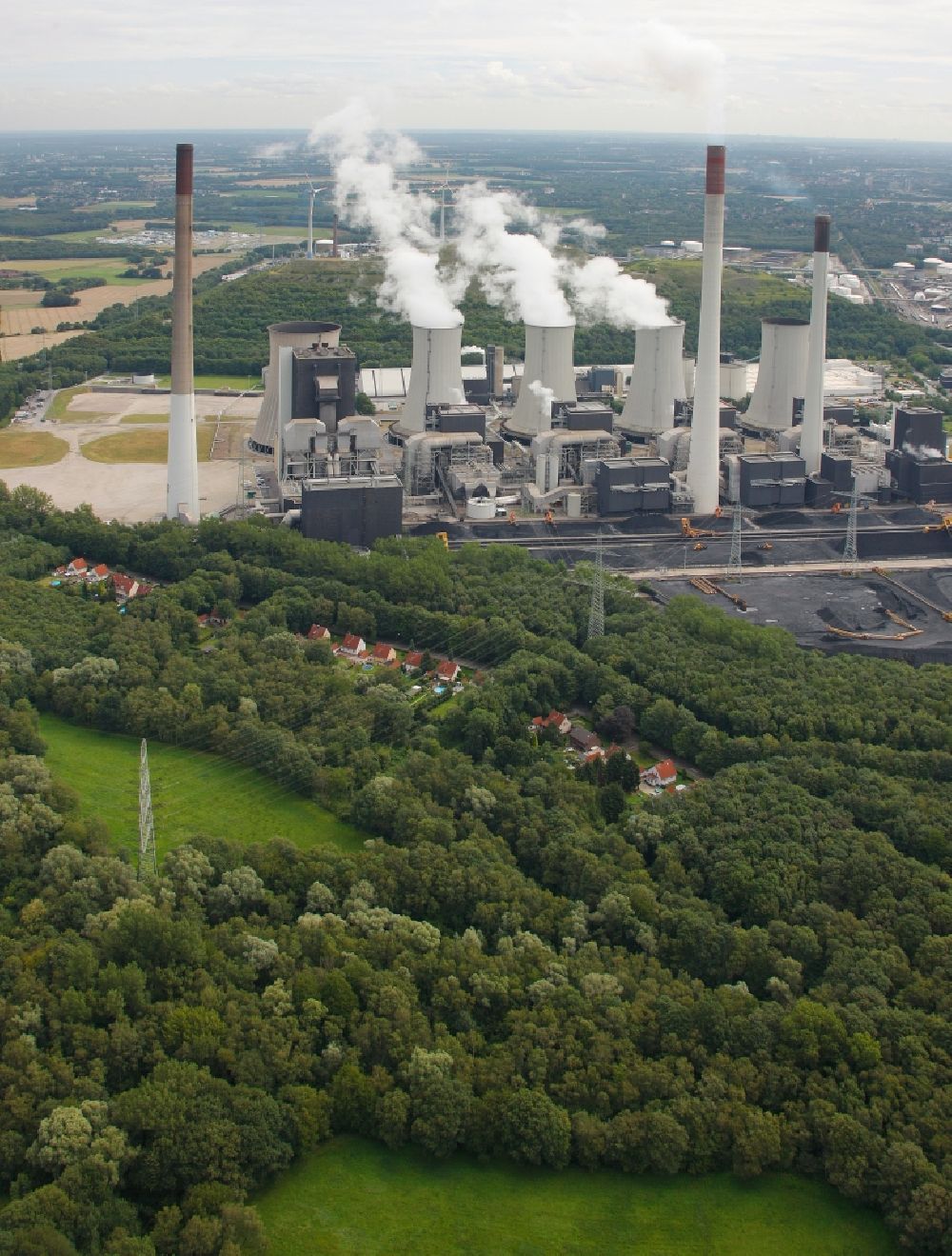Luftaufnahme Gelsenkirchen Scholven - Heizkraftwerke der E.ON Kraftwerke GmbH in Gelsenkirchen im Bundesland Nordrhein-Westfalen
