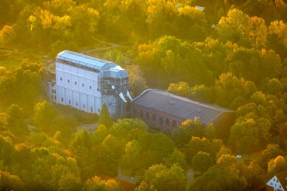 Luftaufnahme Hamm - Herbst im Maximilianpark in Hamm im Bundesland Nordrhein-Westfalen