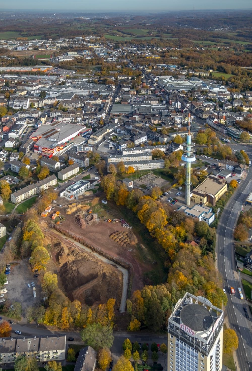 Luftbild Velbert - Herbstluftbild Baustelle zum Neubau des Schulgebäudes an der Kastanienallee in Velbert im Bundesland Nordrhein-Westfalen, Deutschland