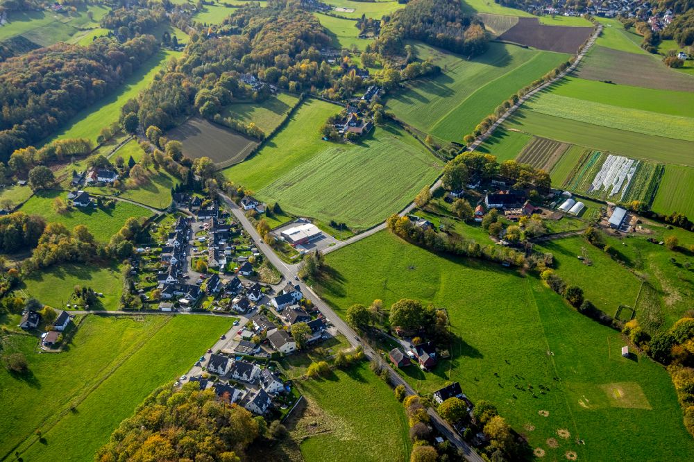 Luftbild Voßhöven - Herbstluftbild Betriebshof der Feuerwehrwache in Voßhöven im Bundesland Nordrhein-Westfalen, Deutschland