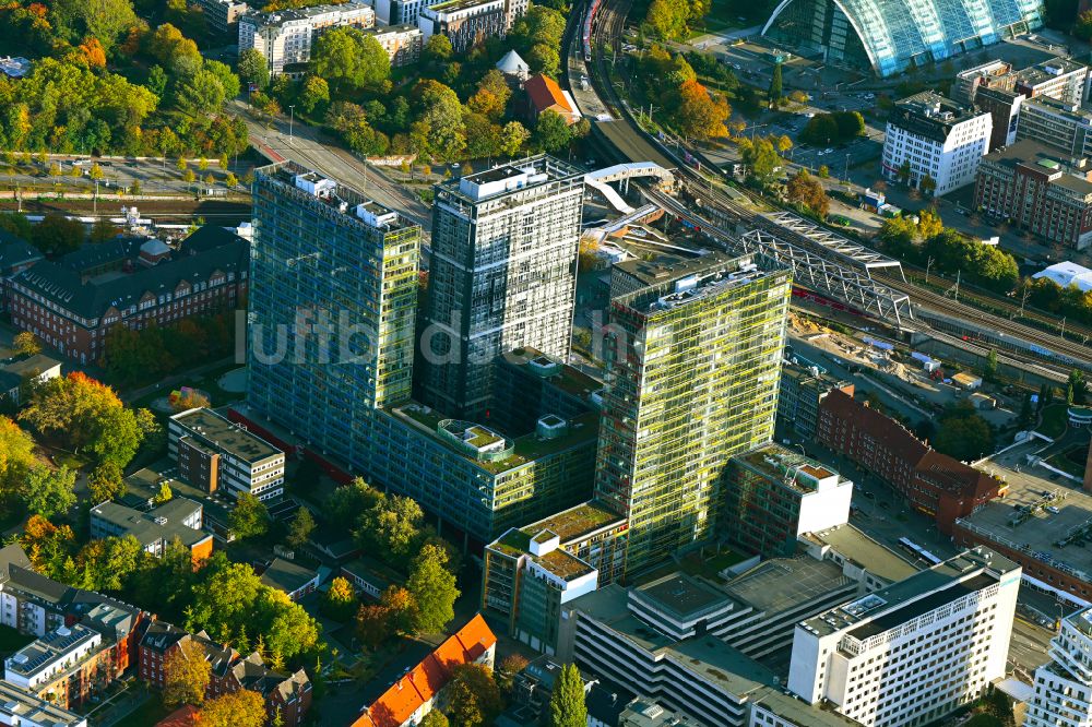 Luftbild Hamburg - Herbstluftbild Büro- und Unternehmensverwaltungs- Hochhaus- Gebäude im Ortsteil Sankt Georg in Hamburg, Deutschland