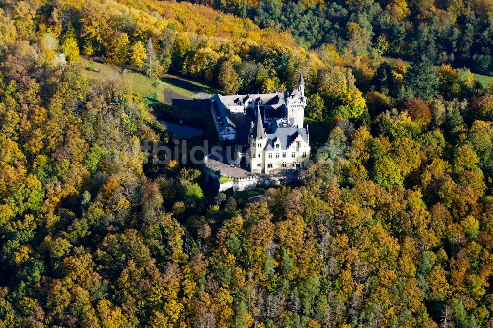 Luftaufnahme Bad Sooden-Allendorf - Herbstluftbild Burganlage des Schloss Rothestein in Bad Sooden-Allendorf im Bundesland Hessen