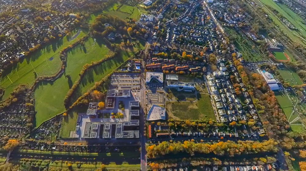 Luftaufnahme Hamm - Herbstluftbild Campus- Gebäude der Hochschule Lippstadt in Hamm im Bundesland Nordrhein-Westfalen, Deutschland