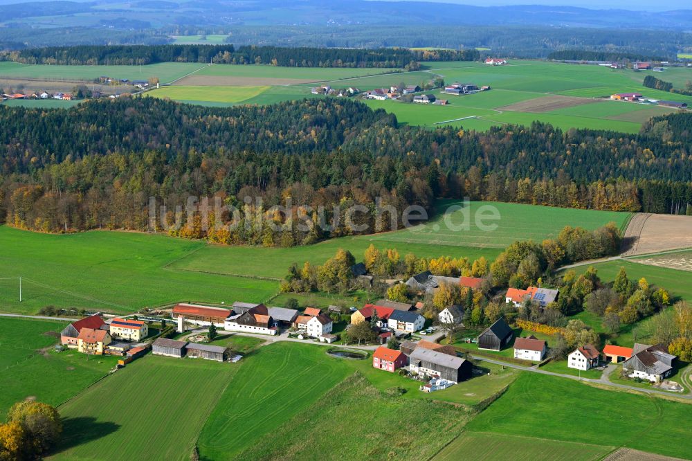 Luftaufnahme Voitsberg - Herbstluftbild Dorfansicht in Voitsberg im Bundesland Bayern, Deutschland