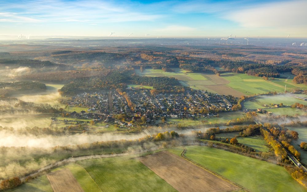 Luftbild Flaesheim - Herbstluftbild Dunst- Wetterlage am Wesel-Datteln-Kanal in Flaesheim im Bundesland Nordrhein-Westfalen, Deutschland