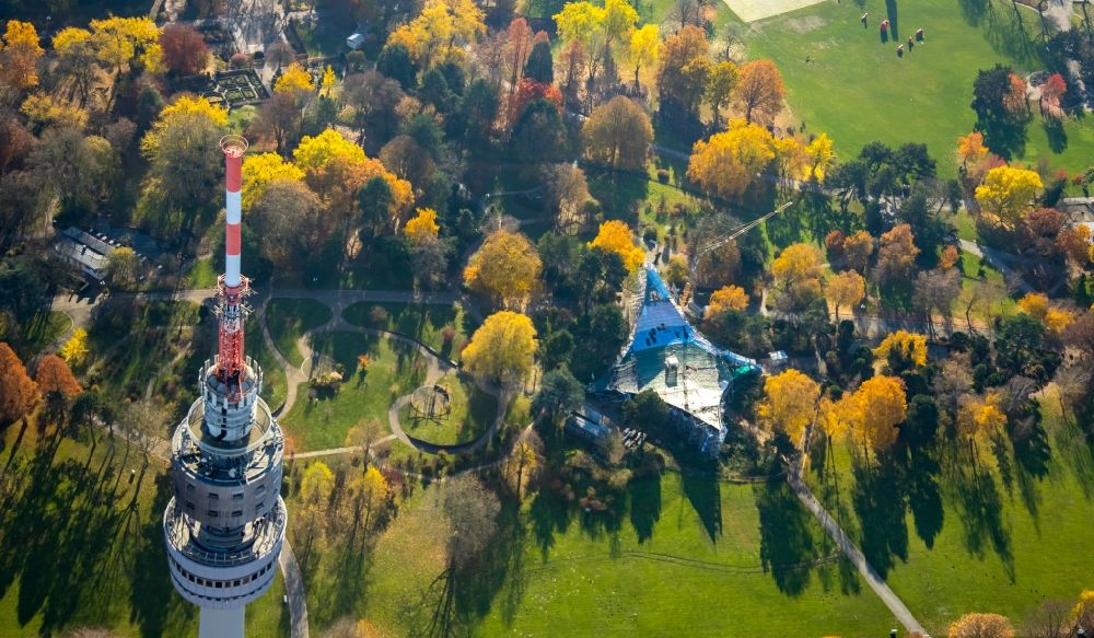 Luftbild Dortmund - Herbstluftbild Fernmeldeturm und Fernsehturm Florianturm in Dortmund im Bundesland Nordrhein-Westfalen, Deutschland