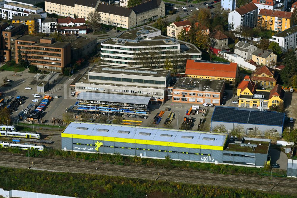 Regensburg von oben - Herbstluftbild Firmengelände der agilis Verkehrsgesellschaft mbH & Co. KG in Regensburg im Bundesland Bayern, Deutschland