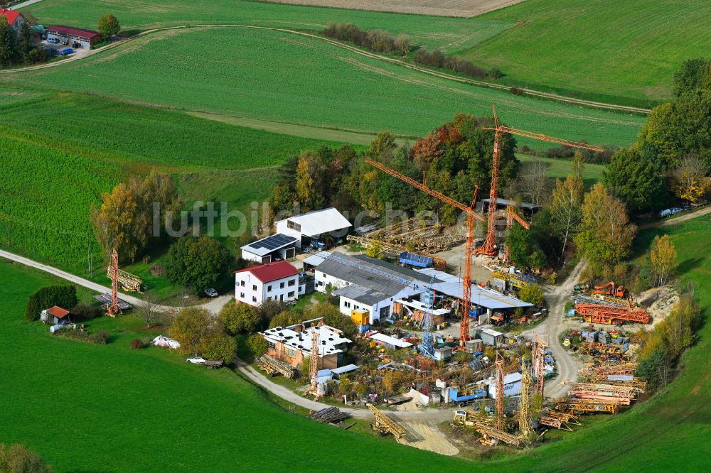Ilmmünster von oben - Herbstluftbild Firmengelände der Baukrane Steinberger in Ilmmünster im Bundesland Bayern, Deutschland