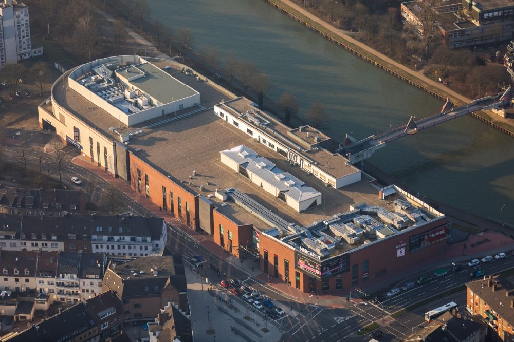 Luftaufnahme Dorsten - Herbstluftbild Gebäude des Einkaufszentrum Mercaden Dorsten in Dorsten im Bundesland Nordrhein-Westfalen