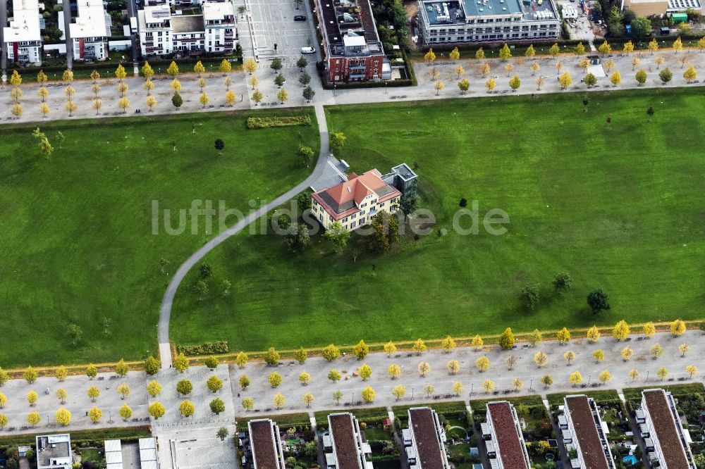 Luftbild Fürth - Herbstluftbild Gebäudekomplex der Hochschule Wilhelm Löhe in Fürth im Bundesland Bayern, Deutschland