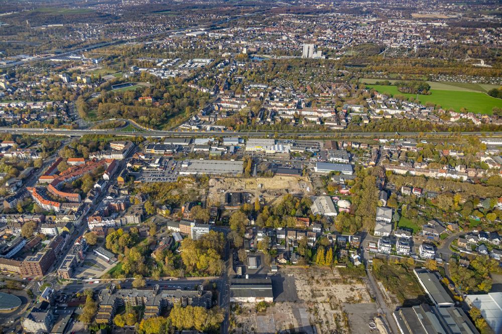 Herne von oben - Herbstluftbild Gewerbegebiet an der Roonstraße in Herne im Bundesland Nordrhein-Westfalen, Deutschland