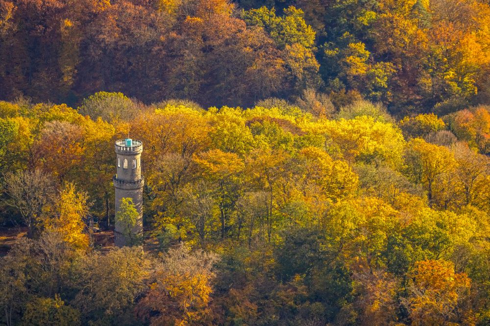 Luftbild Witten - Herbstluftbild Helenenturm in einem Waldgebiet in Witten im Bundesland Nordrhein-Westfalen, Deutschland