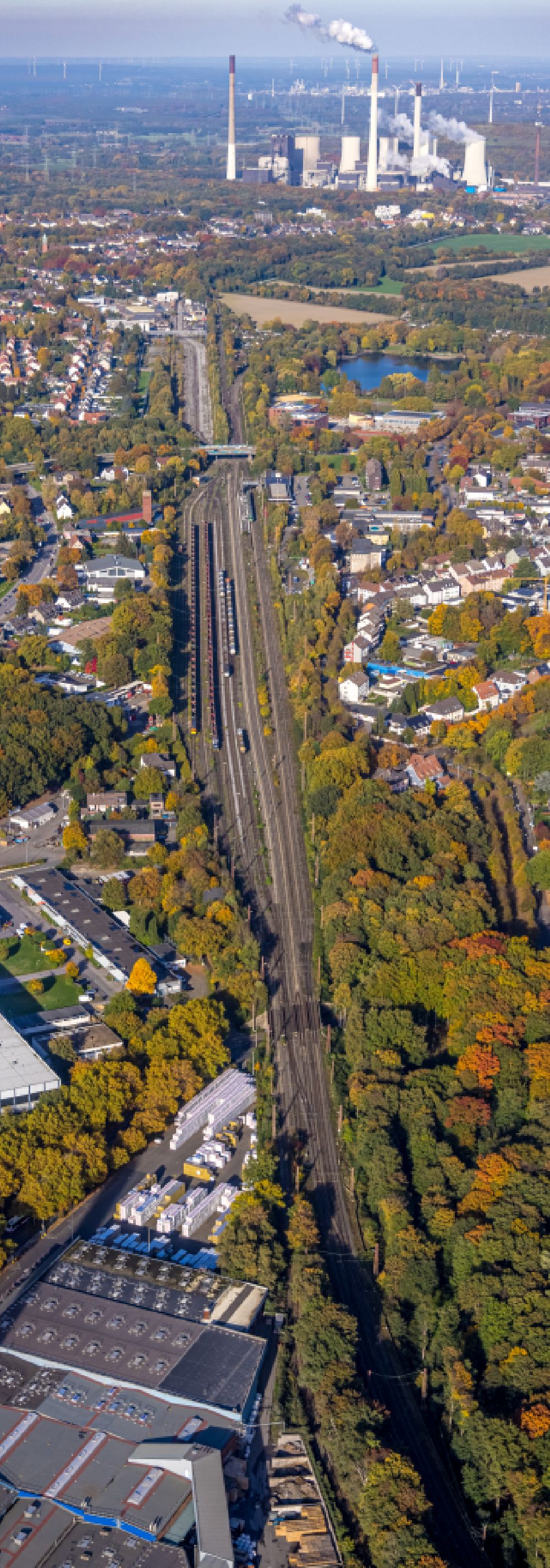 Luftbild Gladbeck - Herbstluftbild Rangierbahnhof und Güterbahnhof in Gladbeck im Bundesland Nordrhein-Westfalen, Deutschland