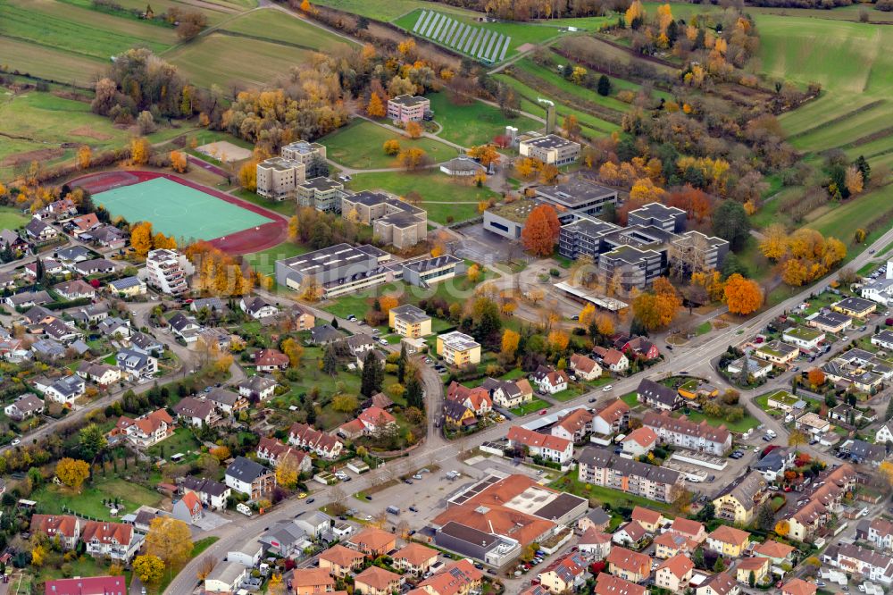 Ettenheim von oben - Herbstluftbild Schulgebäude der Heimschule Sankt Landolin in Ettenheim im Bundesland Baden-Württemberg, Deutschland