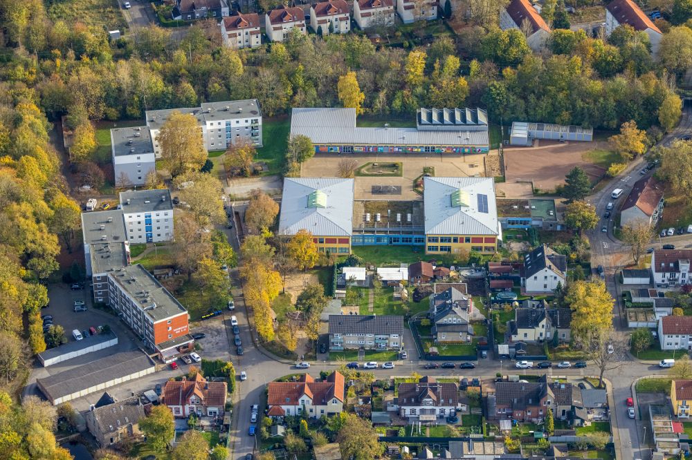 Wanne-Eickel von oben - Herbstluftbild Schulgebäude Michaelschule in Wanne-Eickel im Bundesland Nordrhein-Westfalen, Deutschland