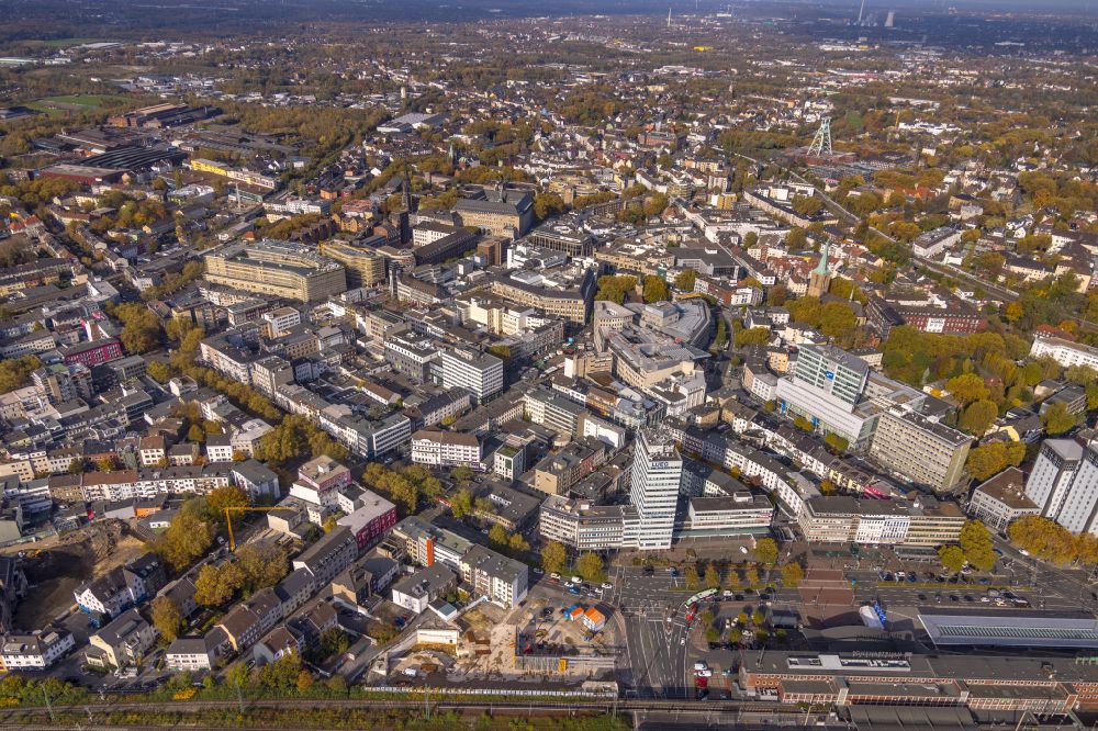 Luftbild Bochum - Herbstluftbild Stadtzentrum im Innenstadtbereich in Bochum im Bundesland Nordrhein-Westfalen, Deutschland