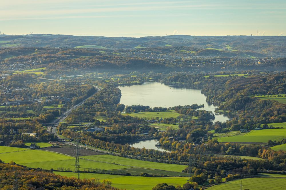 Luftaufnahme Bochum - Herbstluftbild Uferbereiche des Kemnader See und der Ruhr in Witten im Bundesland Nordrhein-Westfalen