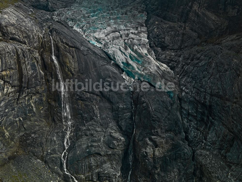 Luftbild Unterschächen - Hüfigletscher in der Felsen- und Berglandschaft in Unterschächen in Uri, Schweiz
