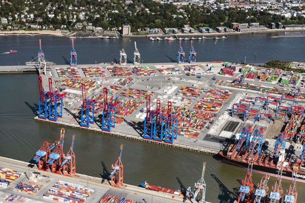 Hamburg aus der Vogelperspektive: HHLA Logistics Container Terminal Burchhardkai am Hamburger Hafen / Waltershofer Hafen in Hamburg