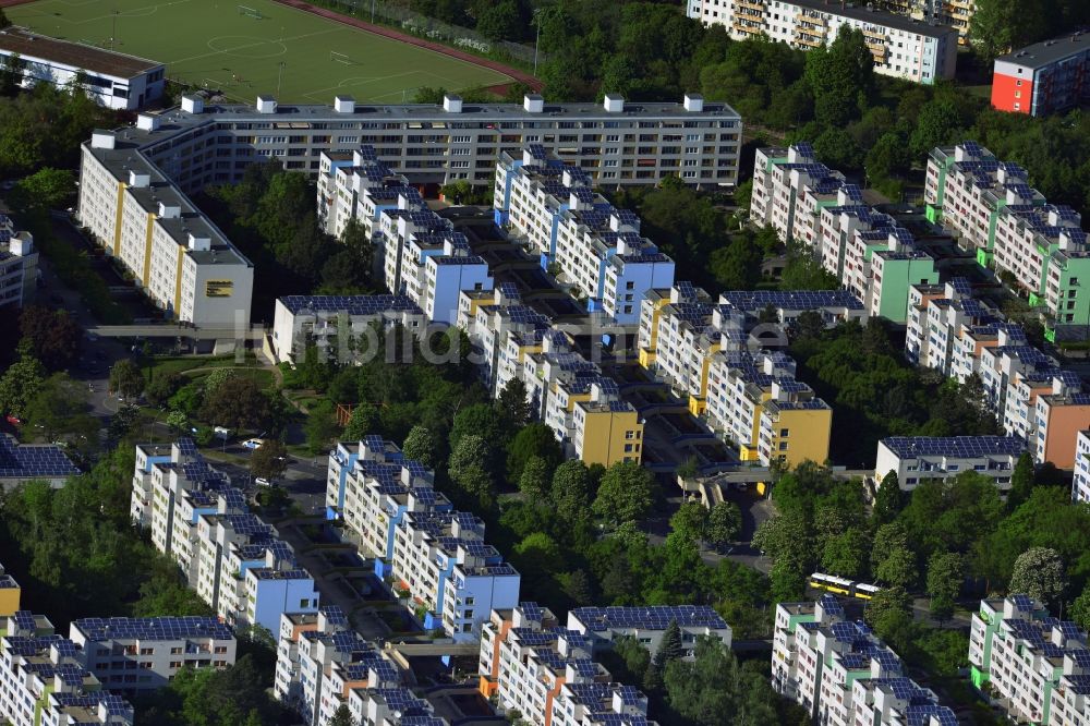 Berlin von oben - High-Deck-Siedlung im Stadtbezirk Neukölln von Berlin