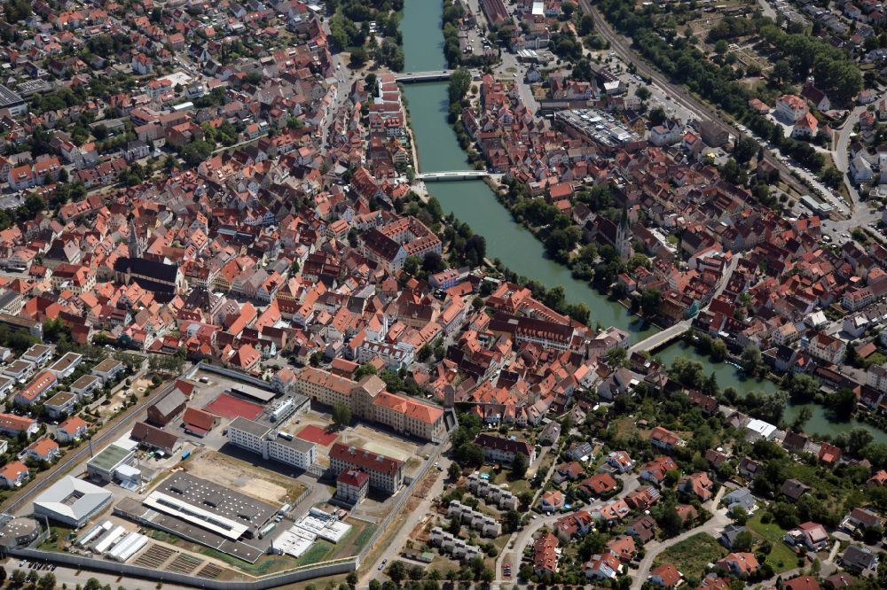 Rottenburg am Neckar aus der Vogelperspektive: Historische Altstadt im Stadtzentrum in Rottenburg am Neckar im Bundesland Baden-Württemberg