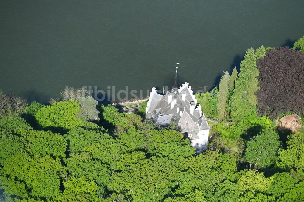 Luftaufnahme Remagen - Historische Villa - Einfamilienhaus in Remagen im Bundesland Rheinland-Pfalz, Deutschland