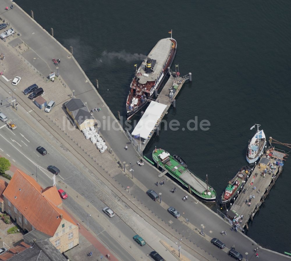 Luftbild Flensburg - Historischer Hafen in Flensburg im Bundesland Schleswig-Holstein