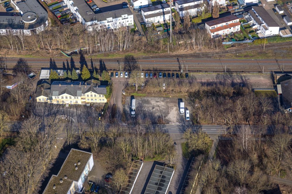 Luftbild Unna - Historisches Bahnhofsgebäude der Deutschen Bahn Unna-Königsborn in Unna im Bundesland Nordrhein-Westfalen, Deutschland
