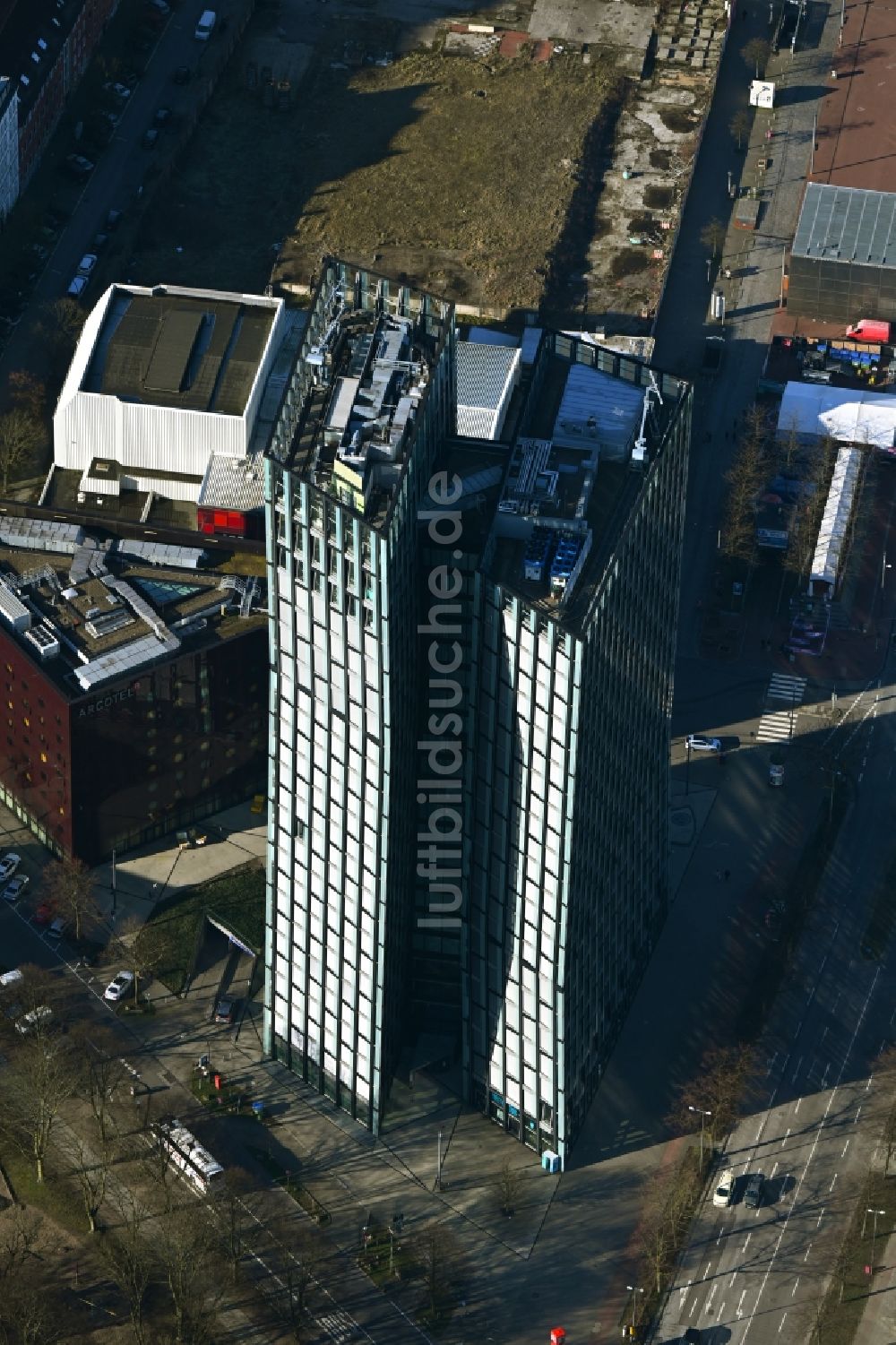 Hamburg von oben - Hochhaus - Ensemble - Komplex Tanzende Türme an der Reeperbahn in Hamburg