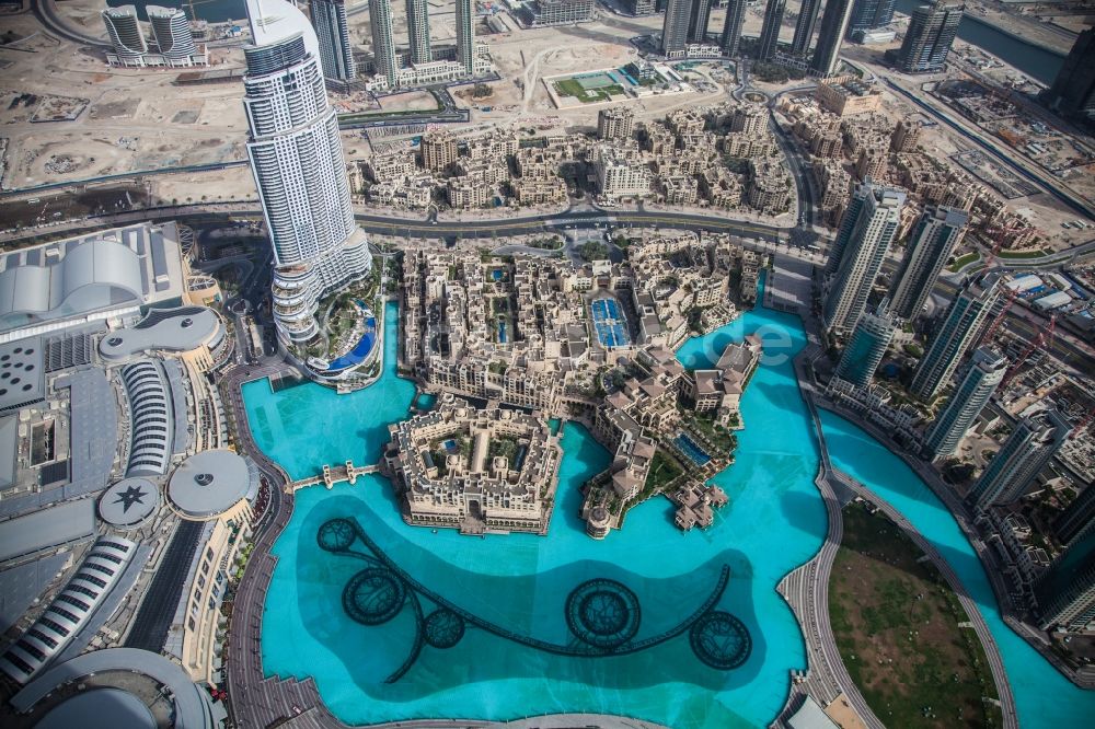 Luftbild Dubai - Hochhaus- Gebäude der Hotelanlage The Address Downtown Dubai in Dubai in Vereinigte Arabische Emirate