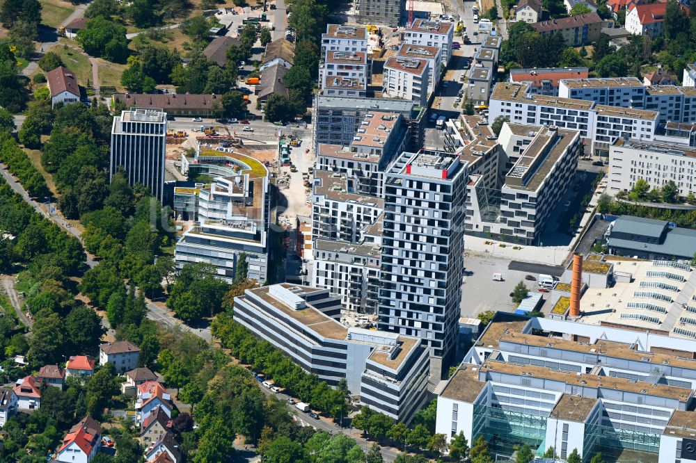 Luftaufnahme Stuttgart - Hochhaus- Gebäude Skyline im Wohngebiet an der Stresemannstraße - Siemensstraße in Stuttgart im Bundesland Baden-Württemberg, Deutschland
