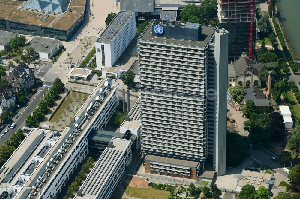 Luftbild Bonn - Hochhaus- Gebäude United Nations Campus Bonn im Ortsteil Gronau in Bonn im Bundesland Nordrhein-Westfalen, Deutschland