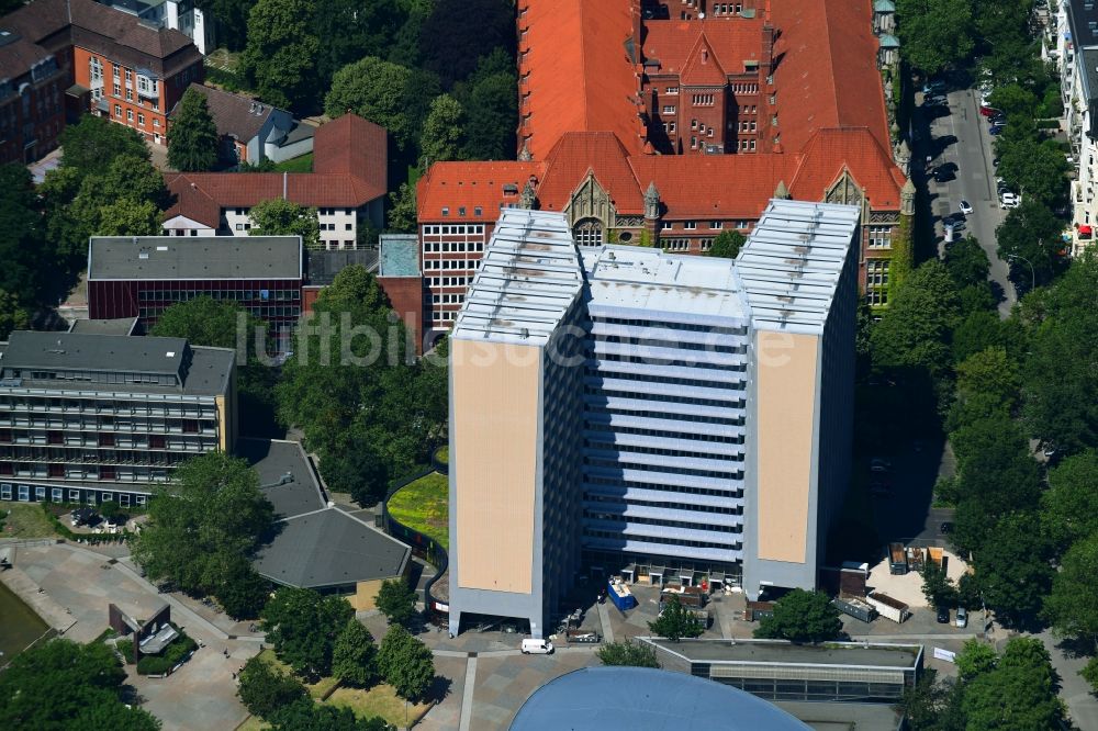Luftbild Hamburg - Hochhaus- Gebäude der Universität Philosophenturm im Ortsteil Rotherbaum in Hamburg, Deutschland