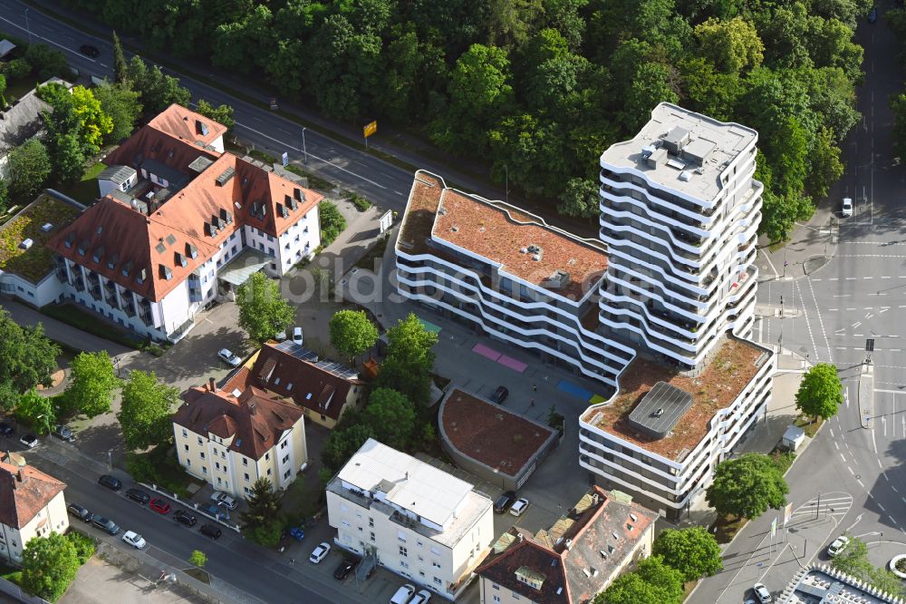 Luftaufnahme Ingolstadt - Hochhaus- Gebäude im Wohngebiet IN-Tower in Ingolstadt im Bundesland Bayern, Deutschland