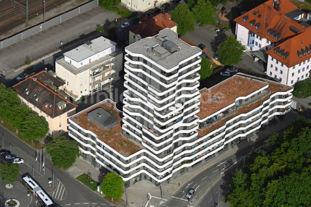 Ingolstadt von oben - Hochhaus- Gebäude im Wohngebiet IN-Tower in Ingolstadt im Bundesland Bayern, Deutschland