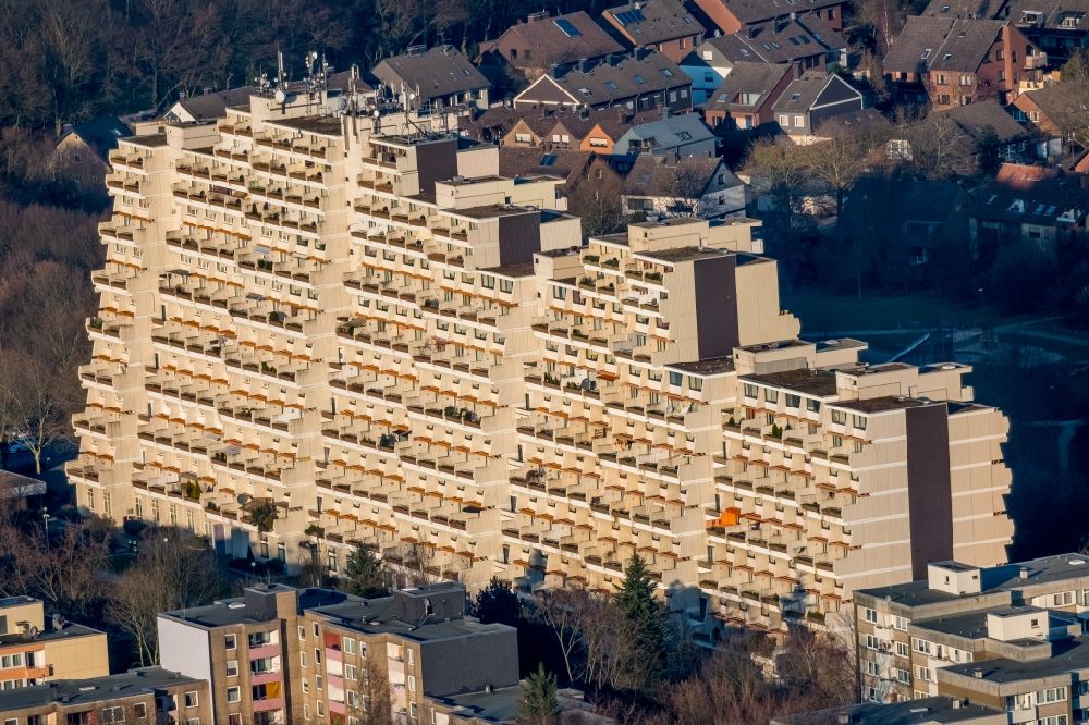 Luftaufnahme Dortmund - Hochhausanlage Hannibal im Bezirk Dorstfeld in Dortmund im Bundesland Nordrhein-Westfalen