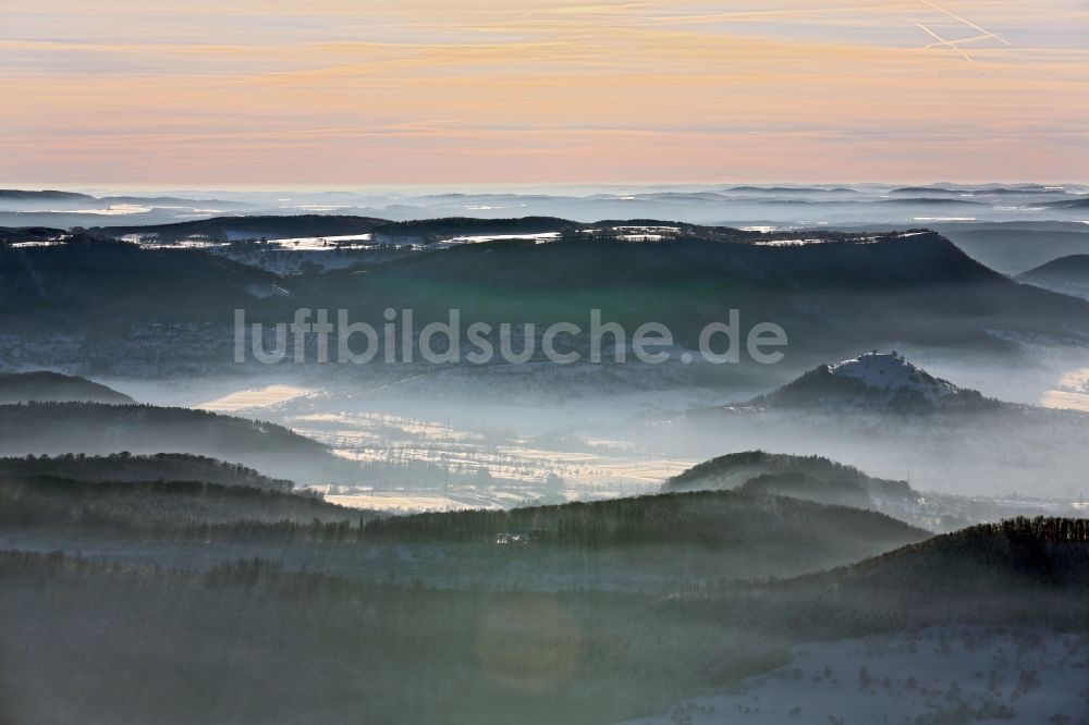 Luftbild Sankt Märgen - Hochnebelschicht über der Schwarzwald- Gebirgsrelieflandschaft bei Sankt Märgen im Bundesland Baden-Württemberg