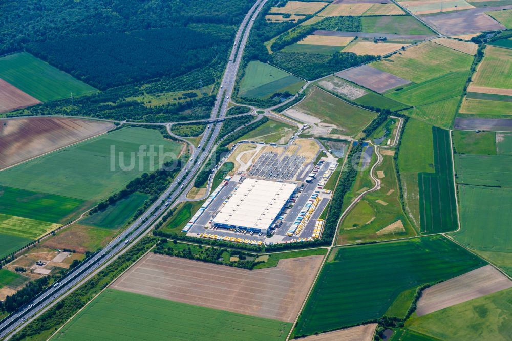 Luftaufnahme Mariental - Hochregal- Lager-Gebäudekomplex und Logistikzentrum auf dem Gelände Amazon Digital Germany GmbH in Mariental im Bundesland Niedersachsen, Deutschland