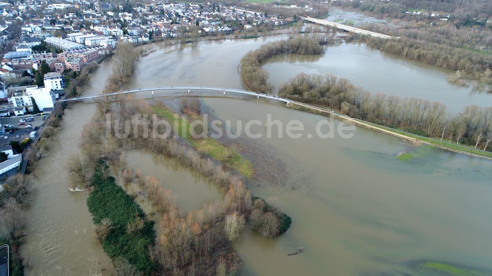 Luftaufnahme Hennef (Sieg) - Hochwasser und Fluss verlauf der Sieg in Hennef (Sieg) im Bundesland Nordrhein-Westfalen, Deutschland