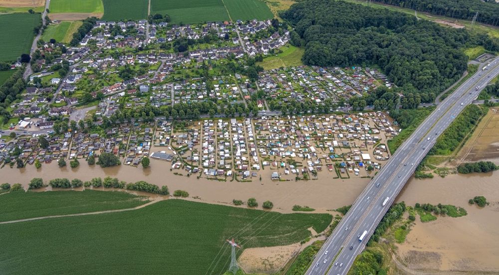 Luftaufnahme Hagen - Hochwasserschäden der Flutkatastrophe auf dem Campingplatz in Hagen im Bundesland Nordrhein-Westfalen, Deutschland