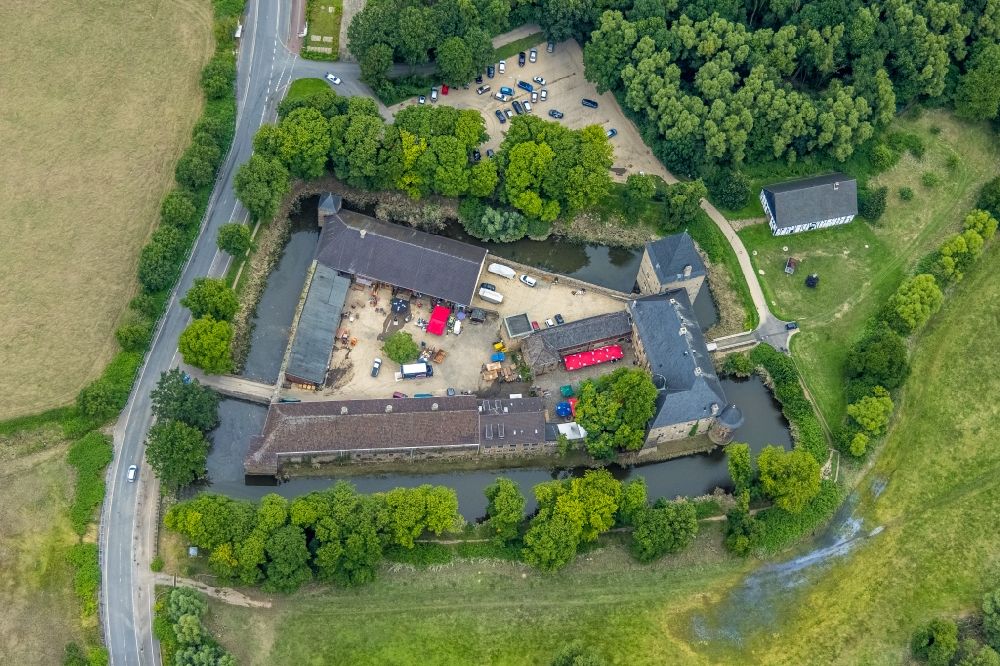 Luftbild Hattingen - Hochwasserschäden an der Festungsanlage der Burg Haus Kemnade An der Kemnade in Hattingen im Bundesland Nordrhein-Westfalen, Deutschland