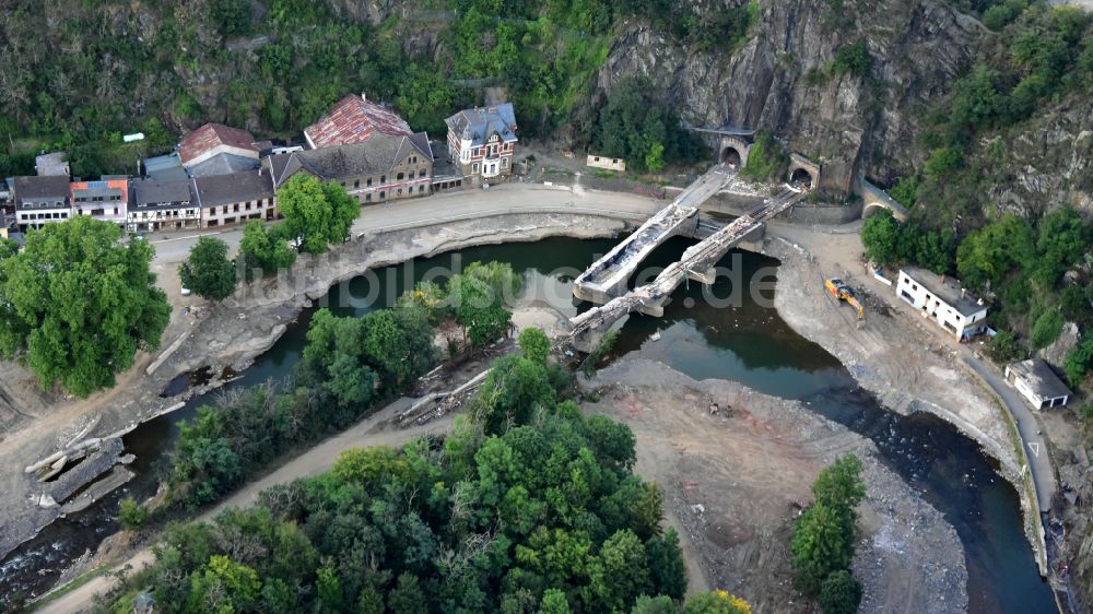 Luftbild Altenahr - Hochwasserschäden der Flutkatastrophe der Ahr in Altenahr im Bundesland Rheinland-Pfalz, Deutschland