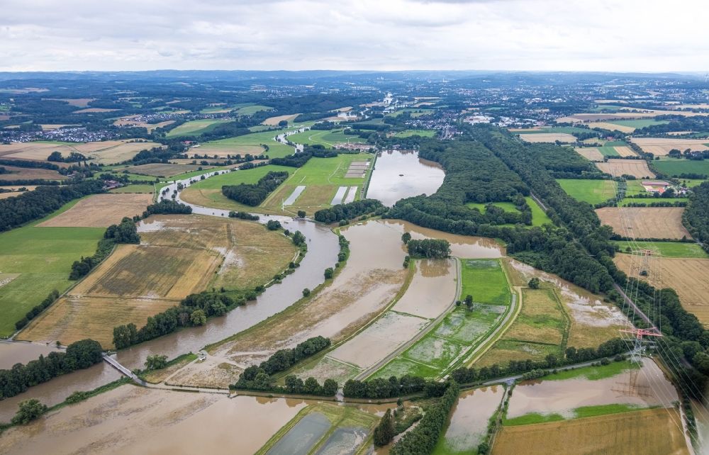 Luftbild Schwerte - Hochwasserschäden der Flutkatastrophe an der Ruhr in Schwerte im Bundesland Nordrhein-Westfalen, Deutschland