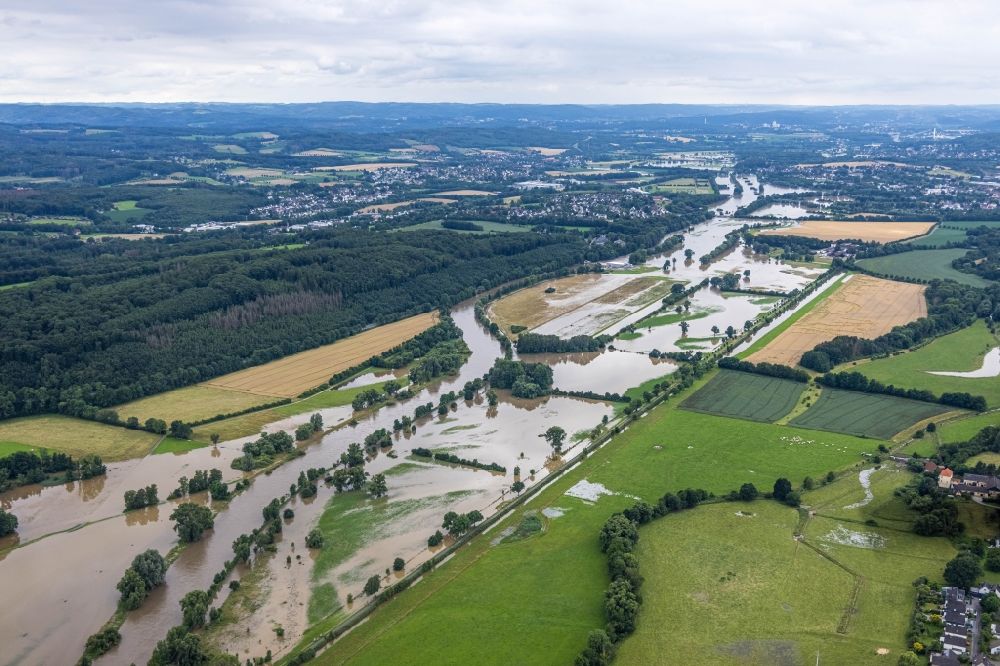 Luftaufnahme Schwerte - Hochwasserschäden der Flutkatastrophe an der Ruhr in Schwerte im Bundesland Nordrhein-Westfalen, Deutschland