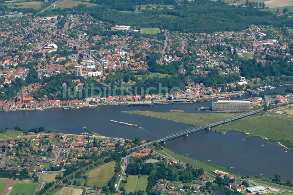 Luftbild Lauenburg - Hohnstorf und Lauenburg an der Elbe an der Grenze von Niedersachsen und Schleswig-Holstein