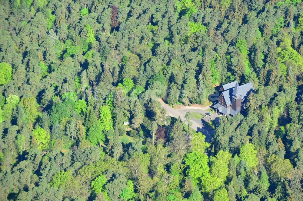 Luftbild Stahnsdorf - Holzkapelle auf dem Südwestkirchhof Stahnsdorf in Stahnsdorf im Bundesland Brandenburg