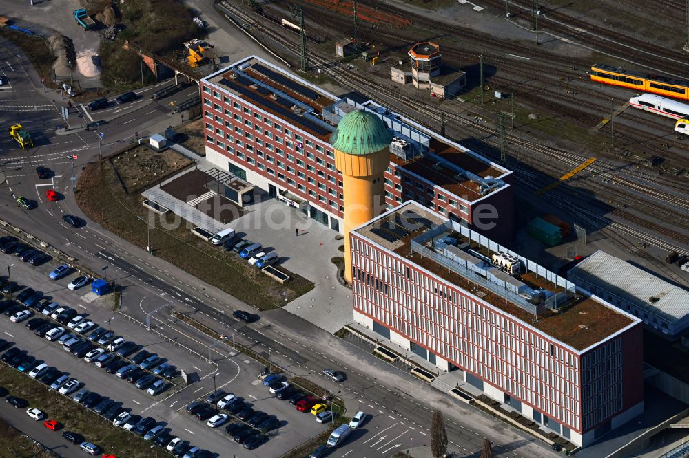 Karlsruhe aus der Vogelperspektive: Hotelanlage Bürotel am Wasserturm in Karlsruhe im Bundesland Baden-Württemberg, Deutschland